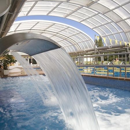 Apartamentos Golf Place Borriol 객실 사진