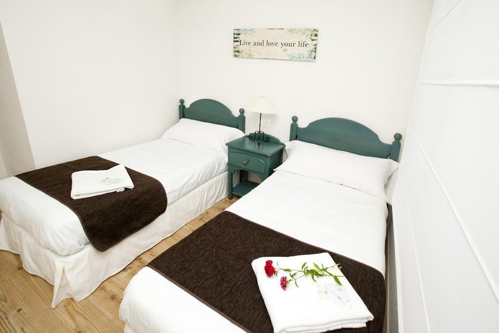 Apartamentos Golf Place Borriol 객실 사진